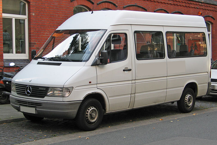 Reasons behind the Matchless Success of Mercedes Sprinter 309 as a Competent Van