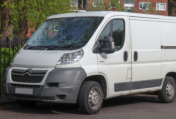 Citroen Relay, a Van Offers Comfort to all its Riders Along with a Powerful Engine