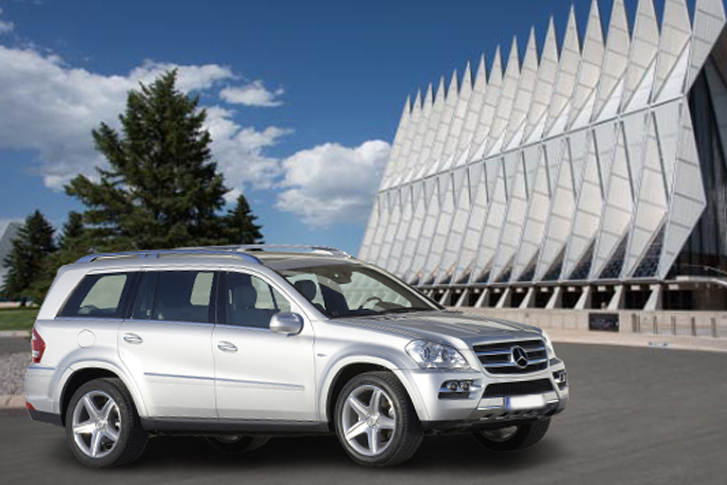 Mercedes GL350 is One of the Most Competent and Reliable SUVs Among all Rivals